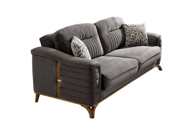 Larissa Koltuk Takım - 4